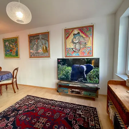 Wunderschoenes Im Zentrum Goldstadt
