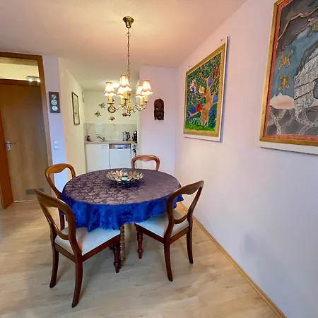 Appartamento Goldstadt Wohlfuehl-suite Zentrale Lage Im Herzen Von *