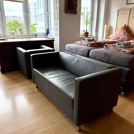Daire Goldstadt Wohlfuehl-suite Zentrale Lage Im Herzen Von